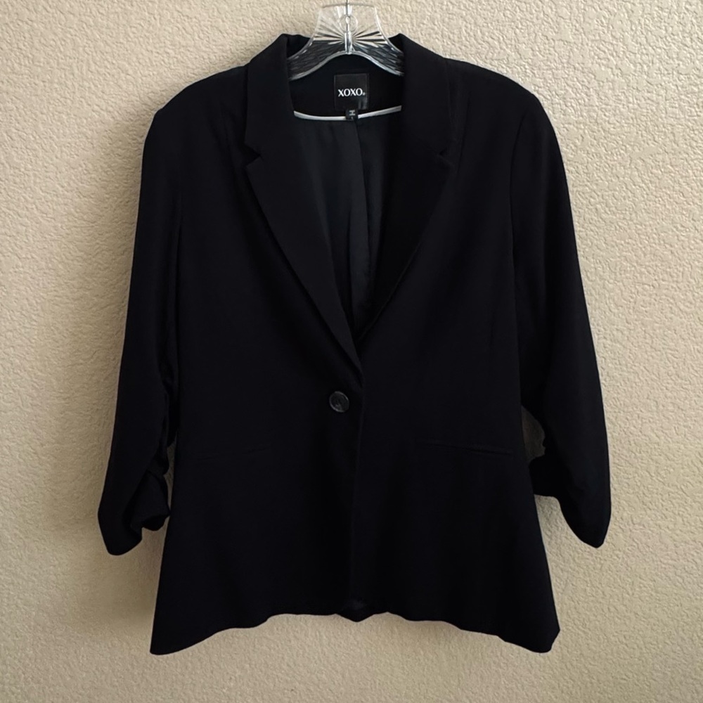 XOXO Women's Elegant Black Blazer - 3/4 Scrunched Sleeve